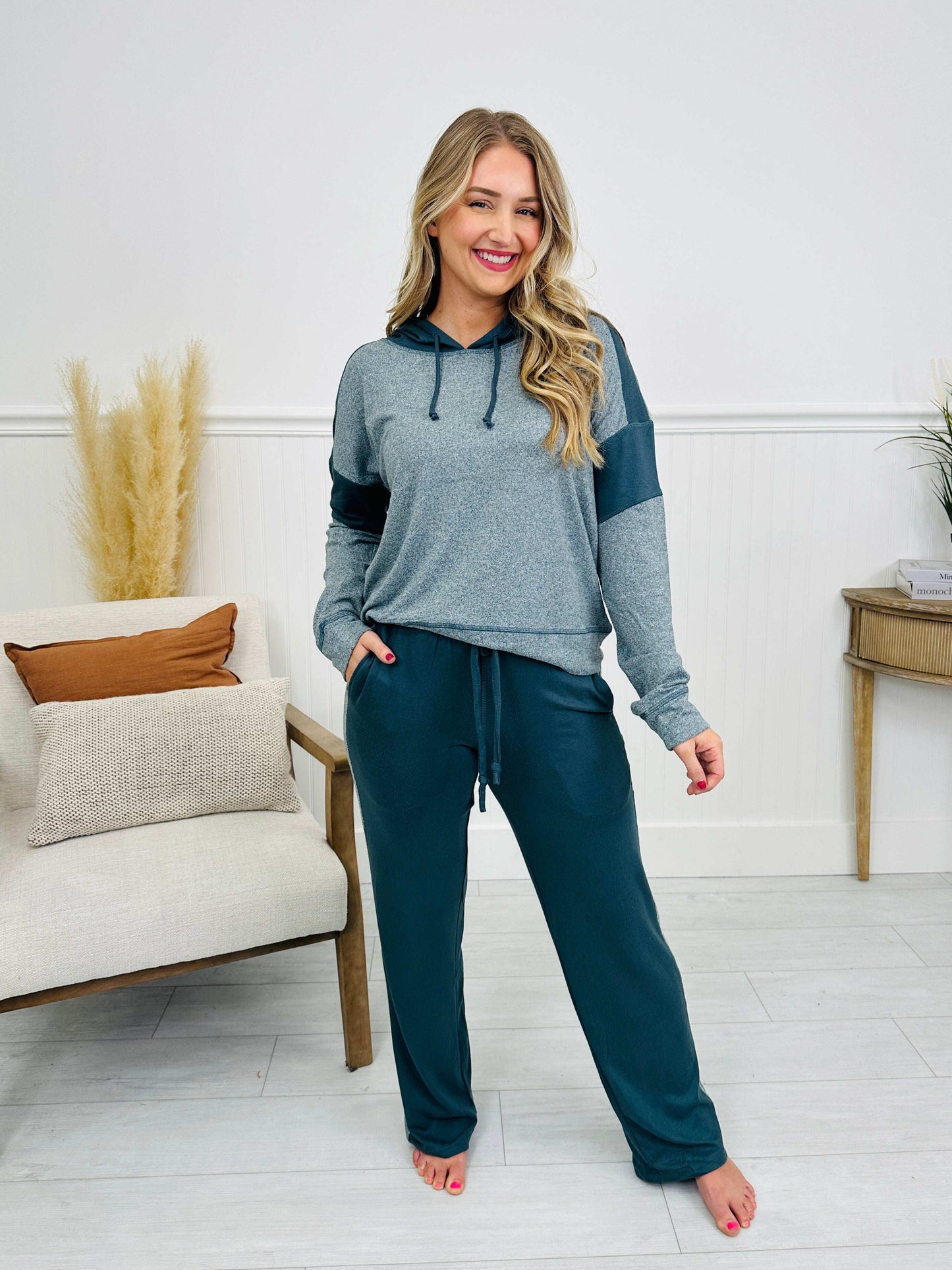 Stride In Sync Set- Multiple Colors!